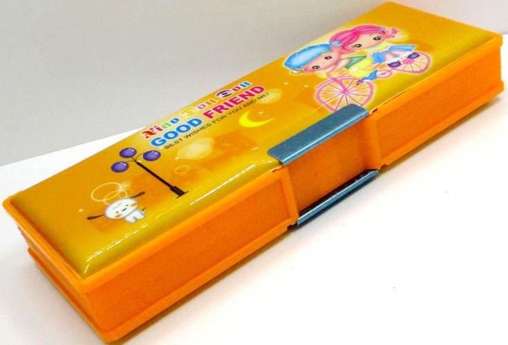 中号文具盒韩国创意铅笔盒学生用品批发笔袋小学生幼儿园
